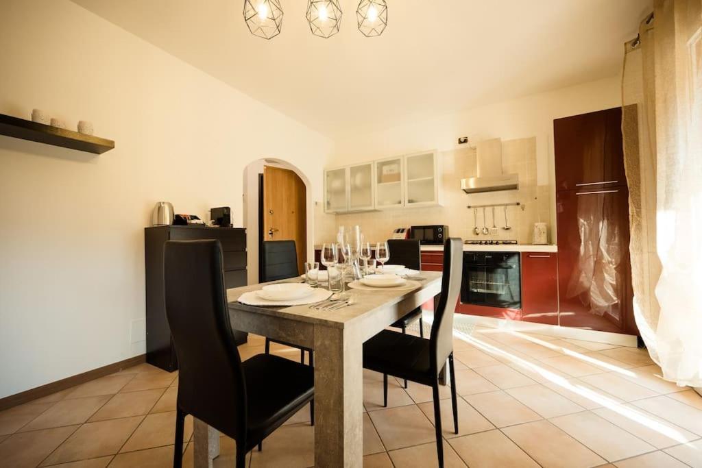 Oliva Apartment - Featuring A Private Garden And Access To A Pool Barcuzzi Екстериор снимка