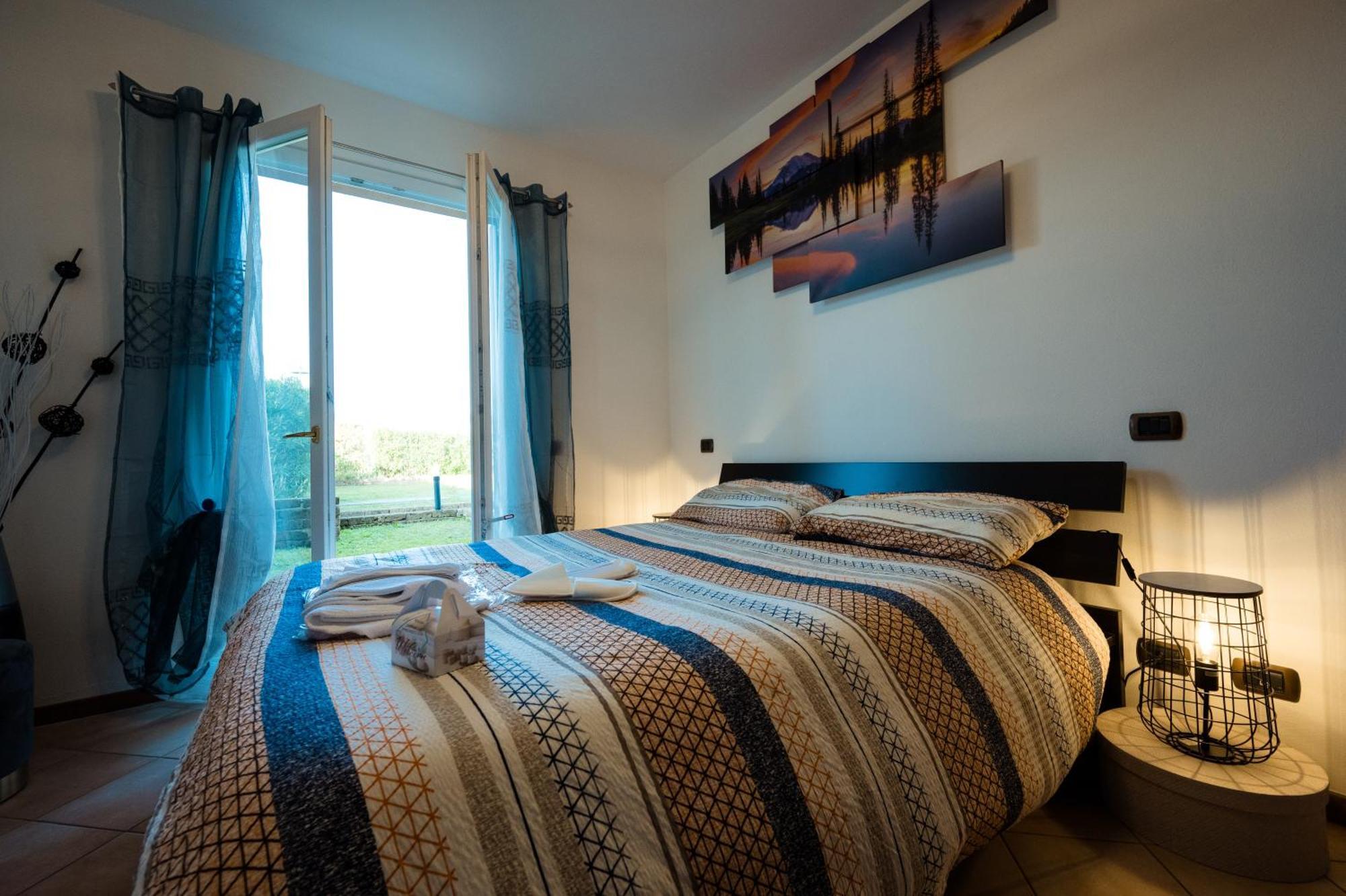 Oliva Apartment - Featuring A Private Garden And Access To A Pool Barcuzzi Екстериор снимка